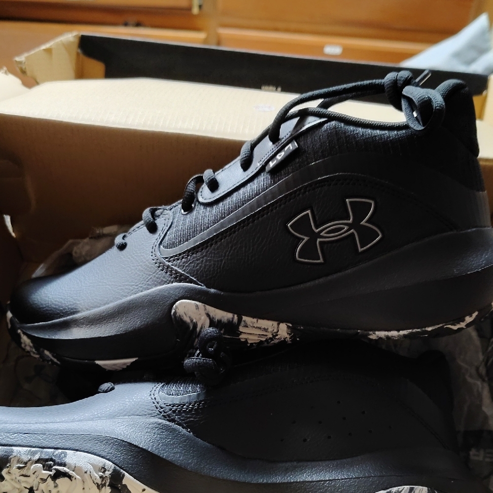 Under Armour Black Athletic High-Tops